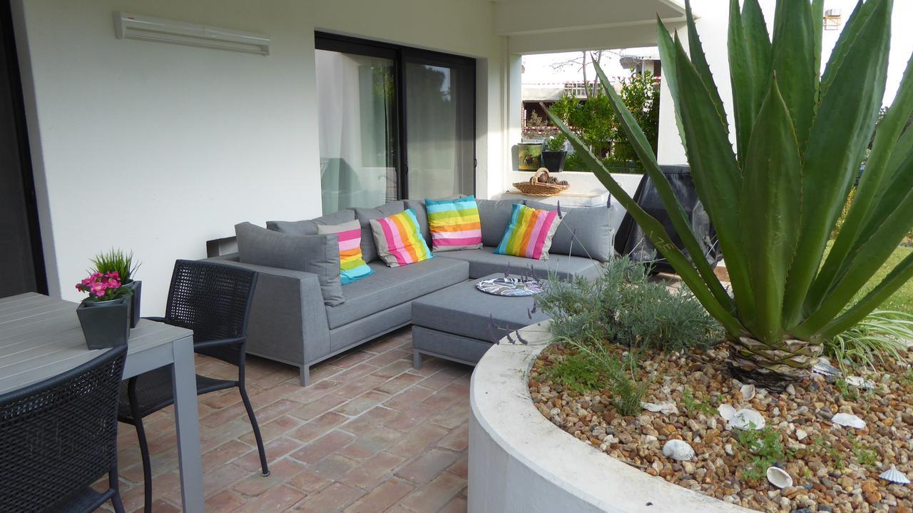 By The Beach Almancil Exterior foto